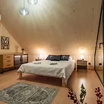 Muchatki Z Sauna Appartement