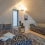 Muchatki Z Sauna Appartement Przeginia Duchowna