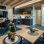 Muchatki Z Sauna Apartment Przeginia Duchowna