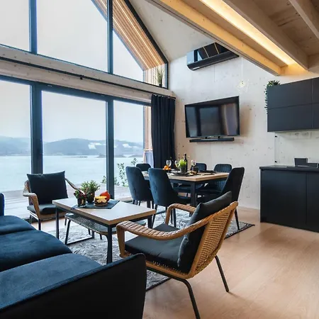 Muchatki Z Sauna * Przeginia Duchowna