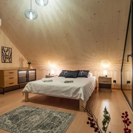 Muchatki Z Sauna Lägenhet