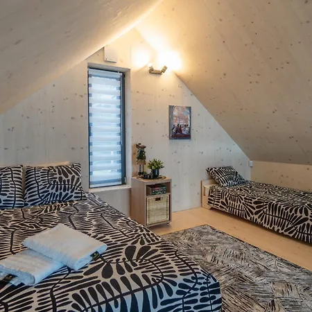 Muchatki Z Sauna דירה Przeginia Duchowna