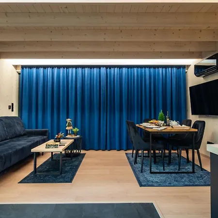 Muchatki Z Sauna דירה *