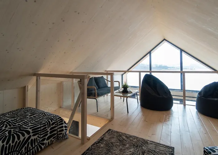 Muchatki Z Sauna Apartment Przeginia Duchowna